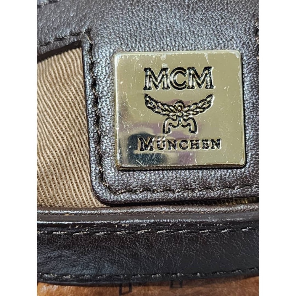 Authentic MCM Visetos Leather Pochette Chocolate/Brown - Picture 8 of 15
